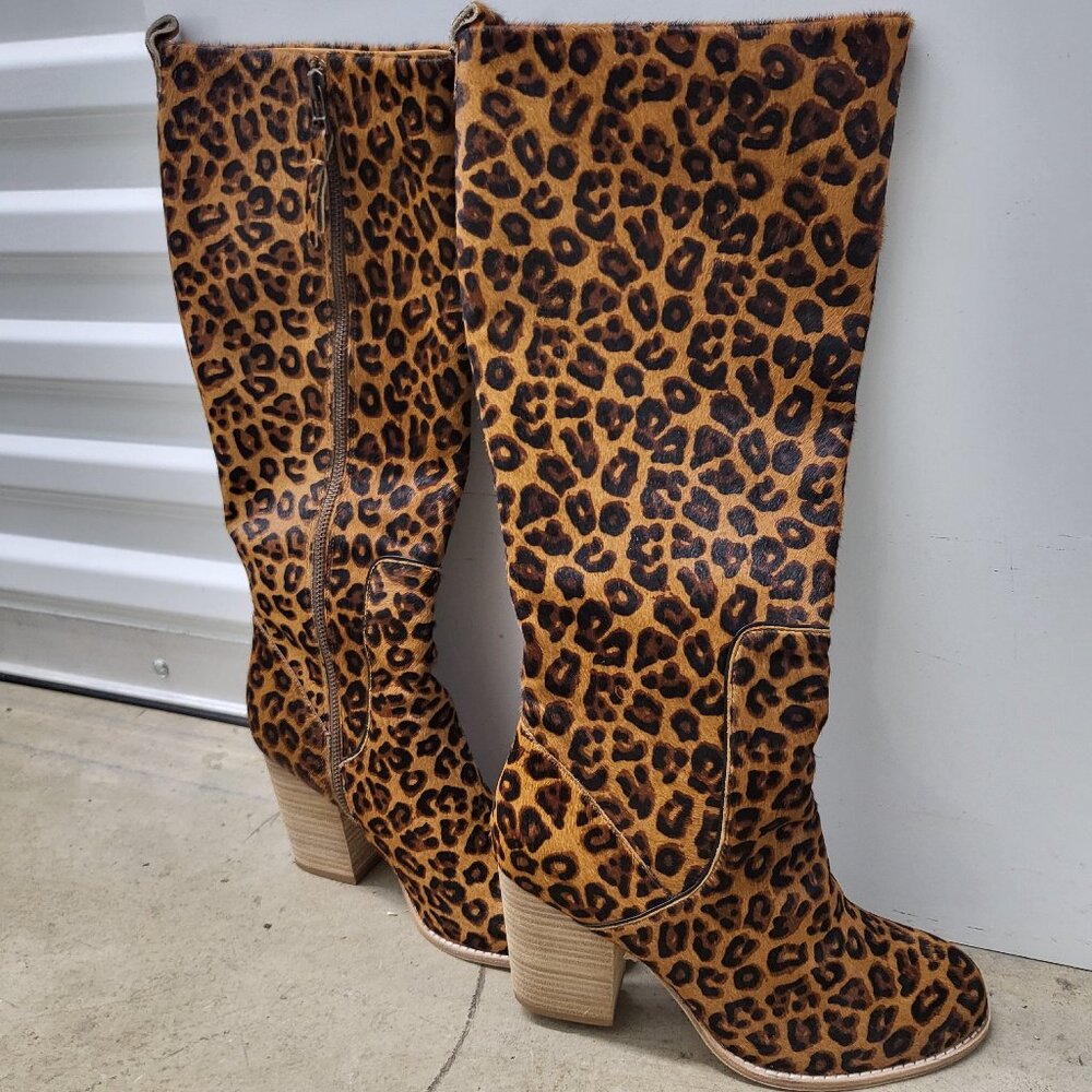 Leopard print Calf Skin tall Bill Blass Boots